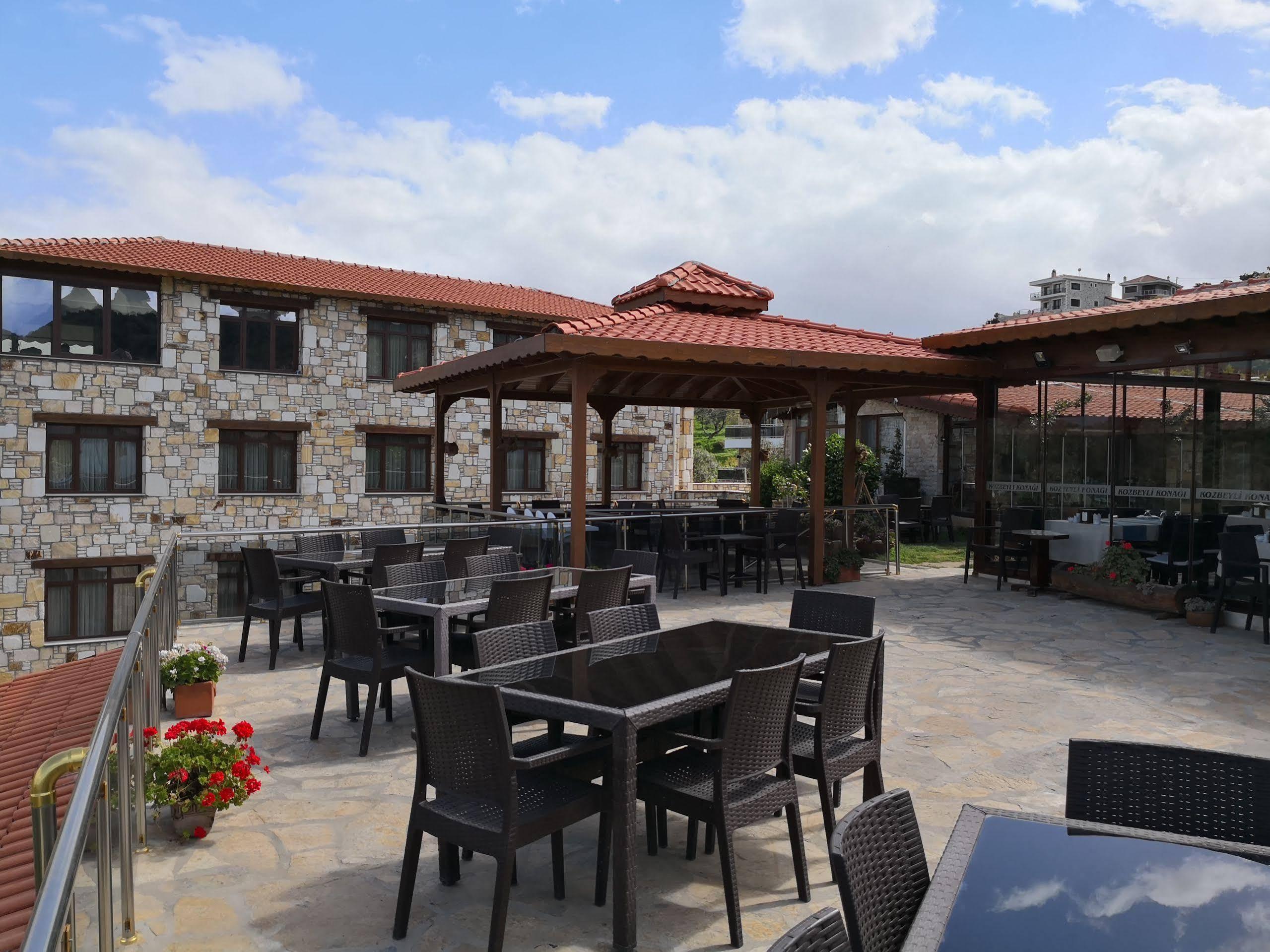 Kozbeyli Konagi Hotel Yenifoca Exterior photo